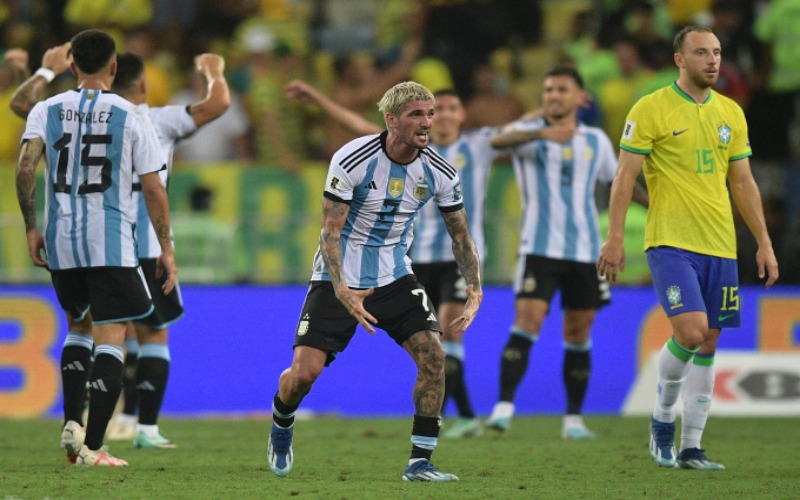 Argentina đối đầu Brazil trong lượt trận vòng loại World Cup 2026